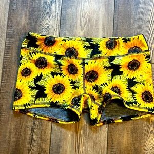 2POOD shorts size L